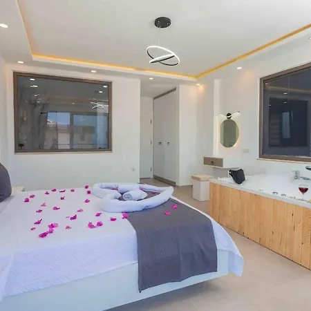 Sirin House Holiday home *